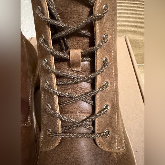 NWT Nisolo Martin Distressed Leather All-Weather Boot - Size 12 - Picture 11 of 15